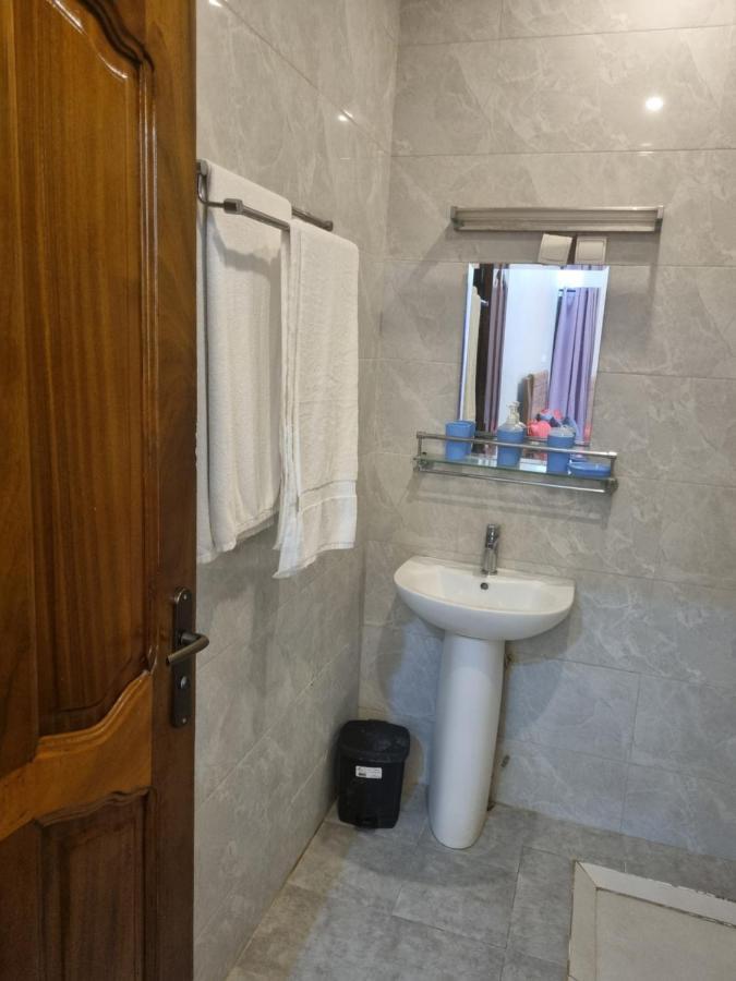 Apartment Mouna *